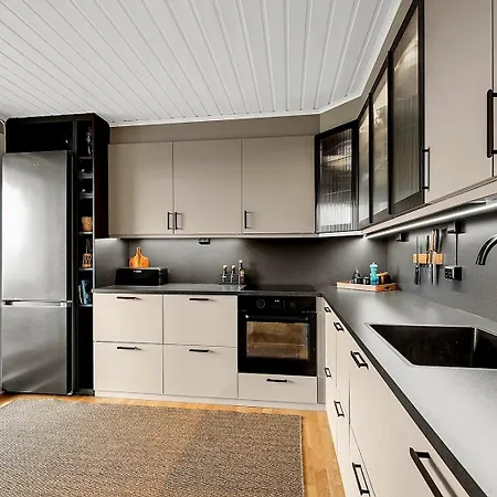 Leilighet Private In A Shared With Mountain Views & Greenery *